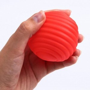 Развивающий массажный рельефный мячик «Пингвин», 1 шт.