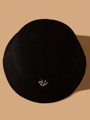 Шляпа с вышивкой