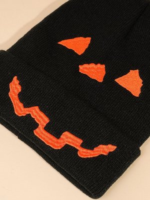 Вязаная шапка с принтом тыквы на Хэллоуин