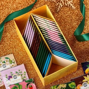 Подарочный чай «Игристого года», 35 пакетиков (7 вкусов x 5 шт.)