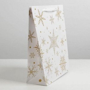 Пакет ламинированный вертикальный «Снежинки», MS 18 ? 23 ? 8 см