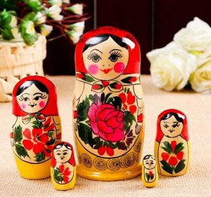 Матрешка "Семеновская" красный платок, 5 кукол, 14-15 см