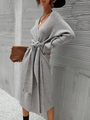 Платье-свитер с узлом
