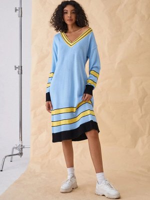 Платье-свитер в полоску с отделкой