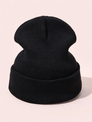 Однотонная вязаная шапка