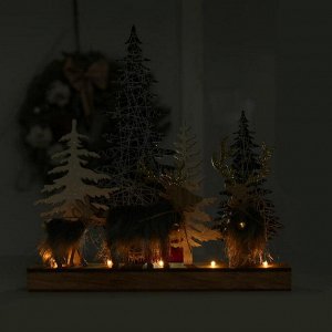 Новогодний настольный декор с подсветкой «Олени в лесу» 30?6?31 см