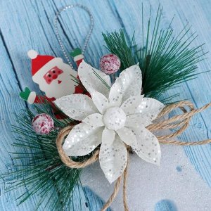 Украшение новогоднее "Сапожок" дедушка мороз с цветком 8х13 см