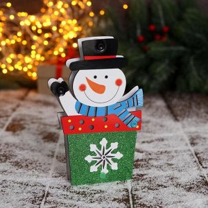 Украшение ёлочное "Снеговик - подарок" 9,5х17 см