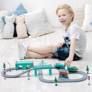 Железная дорога для детей «Мой город», 66 предметов, на батарейках