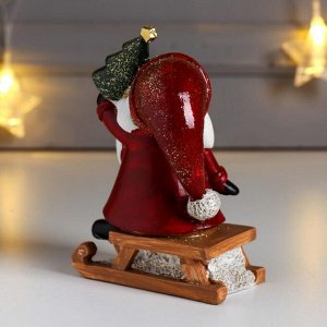 Сувенир полистоун "Дед Мороз в красной шубе, на санках, с ёлочкой" 11х5х8,5 см