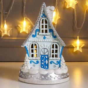 Сувенир "Рождественский домик" со светодиодной подсветкой 22х14,5 см