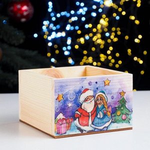 Кашпо деревянное "Дед Мороз и Снегурочка с подарками" 14,5?12,5?8 см