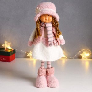 Кукла интерьерная "Малышка с хвостиками, в вязанном бело-розовом наряде и шляпке" 36,5 см