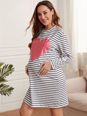Для беременных Домашнее платье в полоску с принтом сердечка