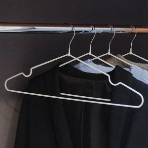 Вешалка-плечики для одежды Доляна, размер 40-44, антискользящее покрытие, цвет МИКС