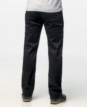 Джинсы RUB 8853
Классические пятикарманные джинсы прямого кроя с застежкой на молнию и пуговицу. Изготовлены из качественной джинсовой ткани, правильные лекала - комфортная посадка на фигуре. 
Состав: