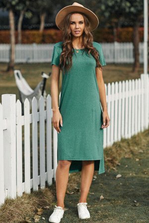 Зеленое повседневное платье-футболка с коротким рукавом и высокими боковыми разрезами