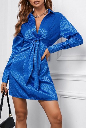 Синее атласное платье с глубоким V-образным вырезом с узлом и леопардовым принтом