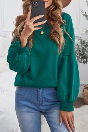 Зеленый свитшот-пуловер с заниженными плечами и пышными рукавами-реглан