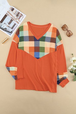 Оранжевый пуловер плюс сайз с разноцветными клетчатыми вставками