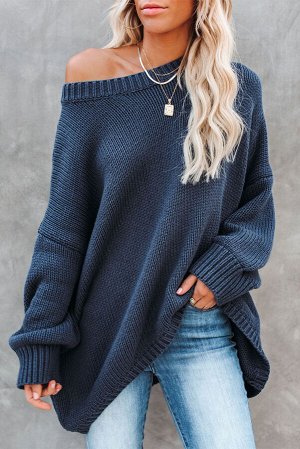 Темно-синий свитер оверсайз с заниженными плечами