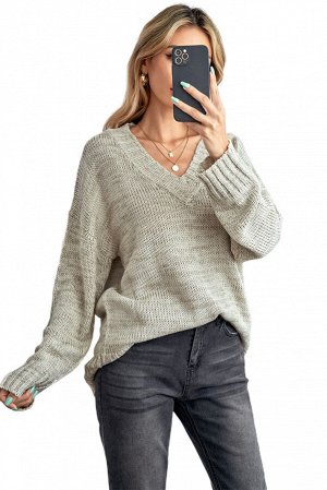 Серый вязаный свитер оверсайз с V-образным вырезом