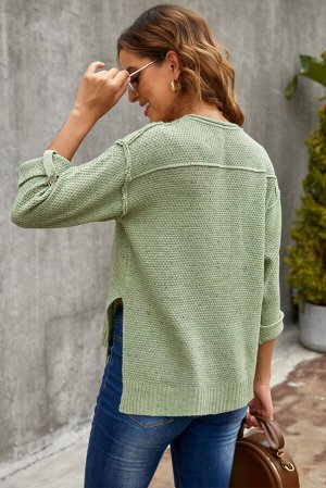 Зеленый вязаный свитер с рукавами 3/4 и вырезом на пуговицах