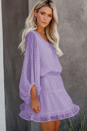 Фиолетовое полосатое платье беби-долл с V-образным вырезом и пышными рукавами