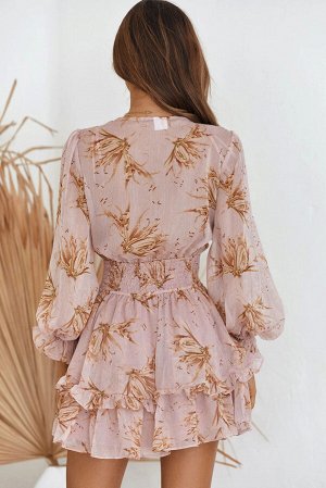 Розовое многоярусное платье с глубоким V-образным вырезом с узлом и цветочным принтом