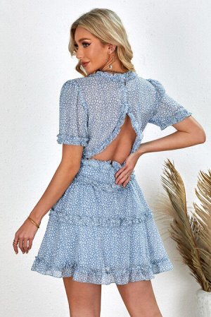 Голубое платье беби-долл с V-образным вырезом и цветочным принтом
