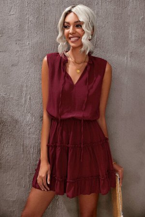 Бордовое свободное мини-платье без рукавов с V-образным вырезом и оборками