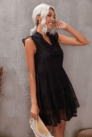 Черное многоярусное платье беби-долл в горошек