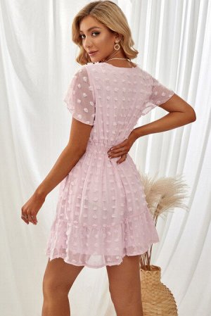 Розовое платье беби-долл с рюшами и текстурой в горошек