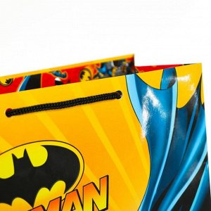 Пакет подарочный Batman, 220х310х100 мм, цвет красно-жёлтый