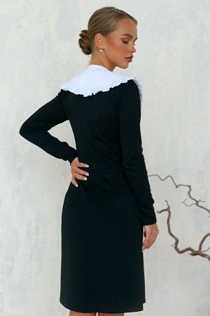Платье Строгое платье офисного стиля перекликается с нарядом для школьницы. Многие модные дома подхватили этот тренд и сделали его одним из важных условий модного образа. Классическая чёрная модель ун