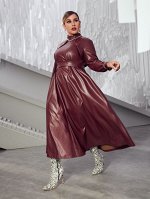 Платье с воротником-стойкой из искусственной кожи размера плюс
