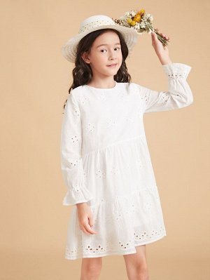 Платье с ажурной вышивкой для девочек