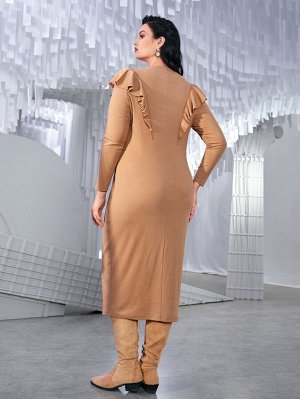 Облегающее платье в рубчик с оборкой без пояса Plus Size