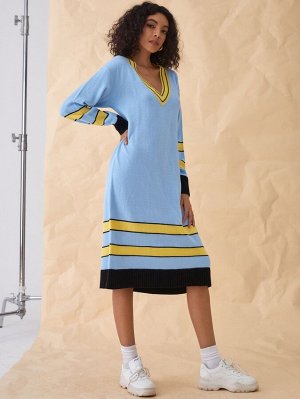 Платье-свитер в полоску с отделкой