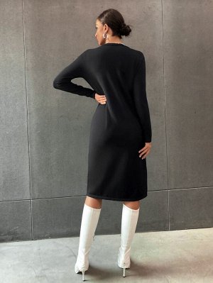 Платье-свитер на пуговицах без пояса