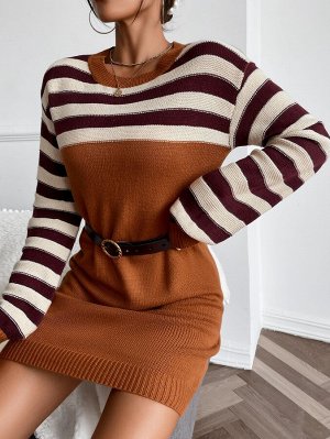 Платье-свитер в полоску без ремня