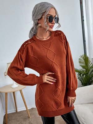 Платье-свитер с кружевной отделкой