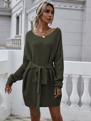 Платье-свитер с оригинальным рукавом