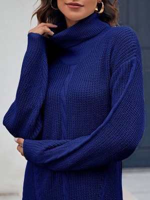 Вязаное платье-свитер с высоким воротником без пояса