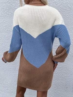 Контрастное платье-свитер