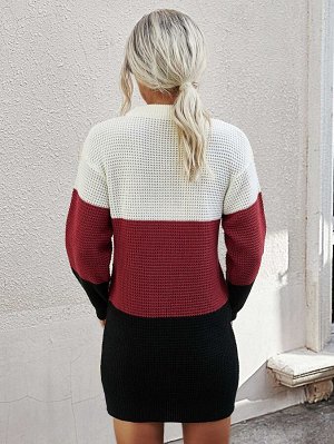 Контрастное платье-свитер