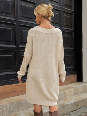 Вязаное платье-свитер с вырезом "лодочка" в рубчик с карманами без пояса