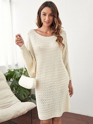 Платье-свитер вязаный