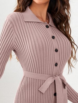 Платье-свитер на пуговицах с поясом