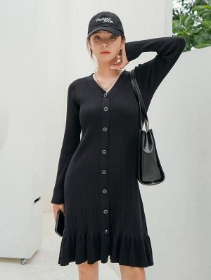 DAZY Платье-свитер с оборками и стразами на пуговицах